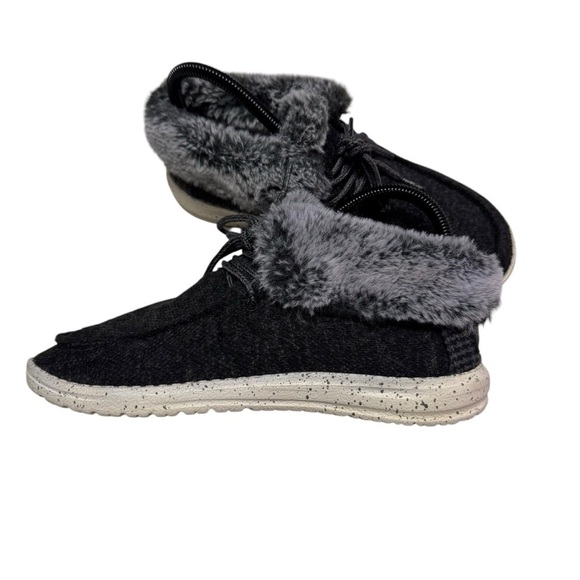 Hey Dude Britt Women Size 7 Faux Fur Slip On Shoes Black Grey Wendy Fold Casual - Picture 4 of 7